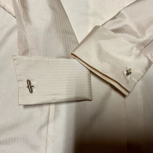 100% SILK CUFF LINKED BLOUSE SZ S CREAM VALERIE STEVENS BUTTON FRONT COLLARED - Picture 4 of 7